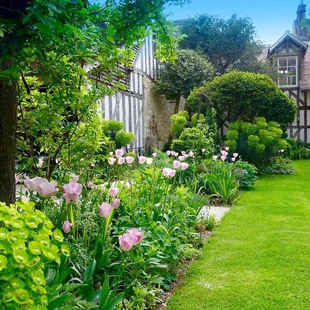 Le Jardin De La Cathedrale Bed and Breakfast Troyes Buitenkant foto