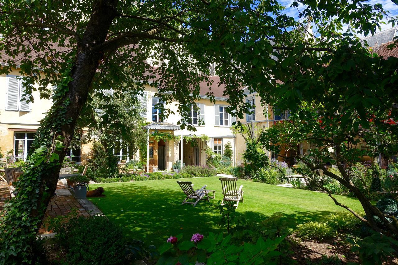 Le Jardin De La Cathedrale Bed and Breakfast Troyes Buitenkant foto